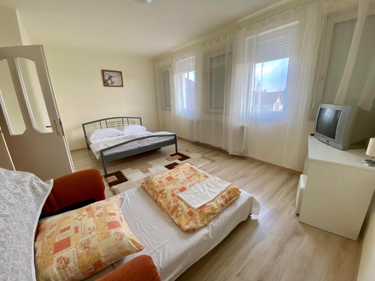Hajdúszoboszló Neptun Apartman 아파트 외부 사진