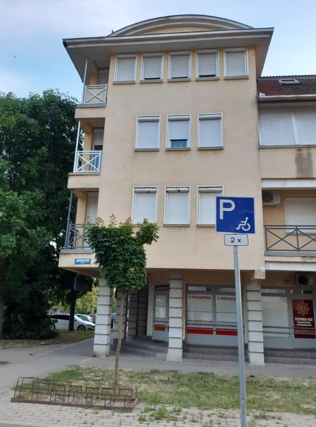 Hajdúszoboszló Neptun Apartman 아파트 외부 사진